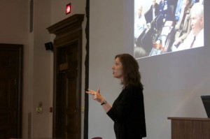 Amy Herman '88 discusses the art of perception at Reunion College 2011.
