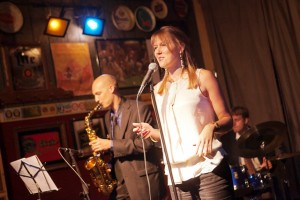 Viktorija Gecyte ’08 performs at the Lafayette Bar.
