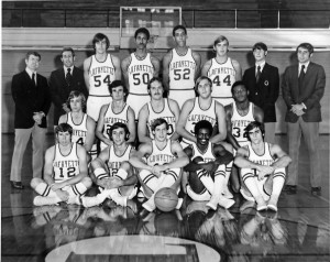 The 1971-'72 men's basketball team