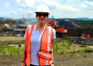 Robyn Henderek ’15 on site in Panama