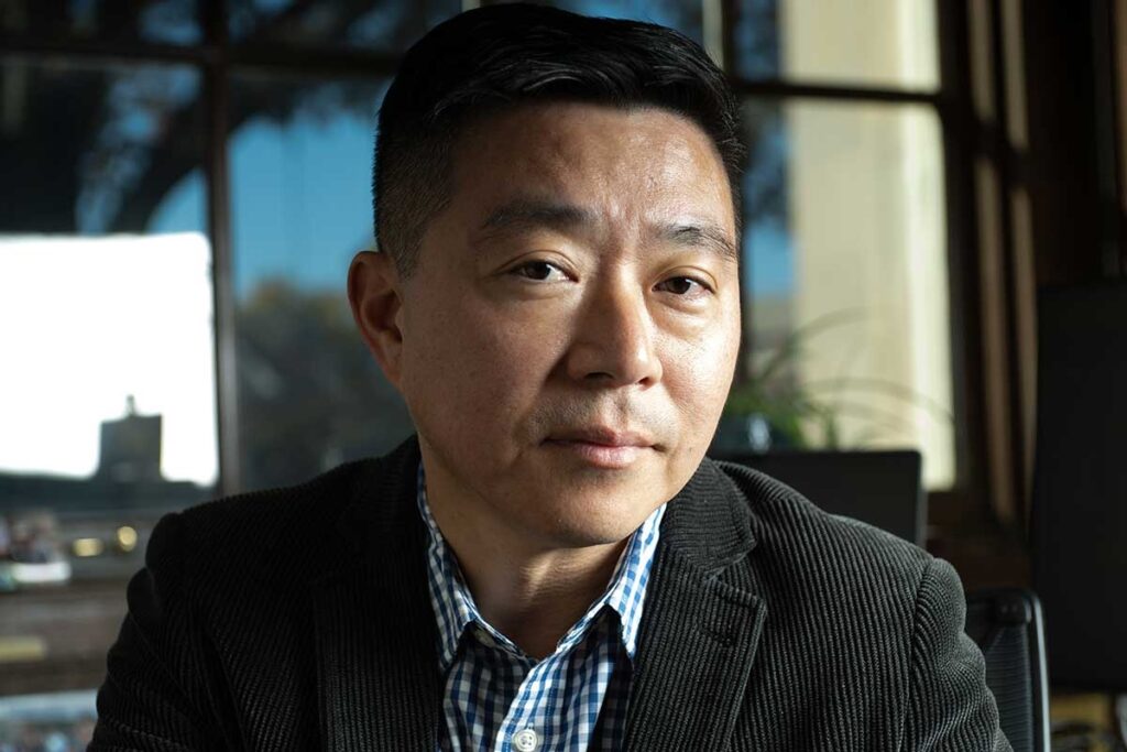 headshot of Il Hyun Cho