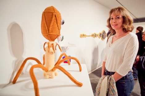 Tracy Hart '77 enjoys the exhibit.