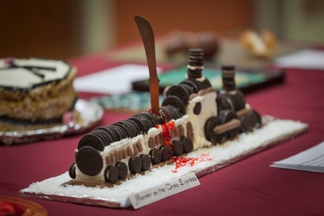 People's Choice and  Best in Show winner 'Murder on the Oreo Express'