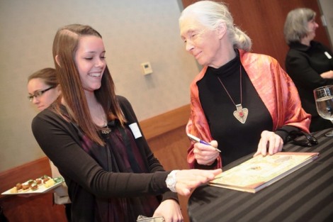 Jane Goodall signs a book for Jordan Close ’14.