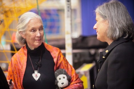 Jane Goodall speaks with Provost Wendy Hill.
