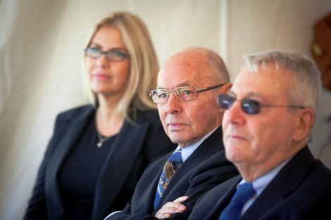 Walter Oechsle ’57, center, listens during the groundbreaking of the Oechsle Center for Global Education.