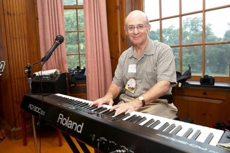Art Topilow ’63 provided the music for the Class of 1963’s 50th Reunion reception at Kirby House.