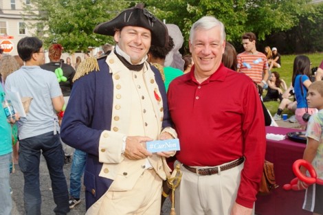 The Marquis de Lafayette poses with Ed Ahart ’69, chair of the Board of Trustees.