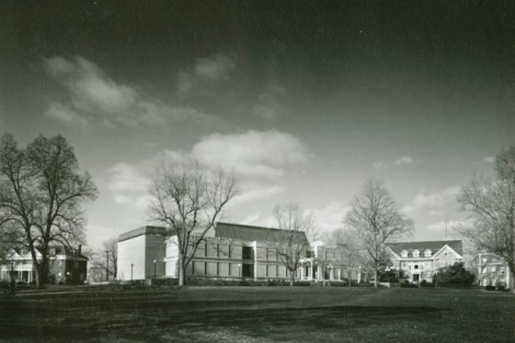 Skillman Library in 1963 prior to the Phi Psi fraternity building being moved to March Field.