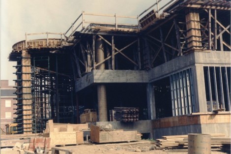 The Simon Wing under construction