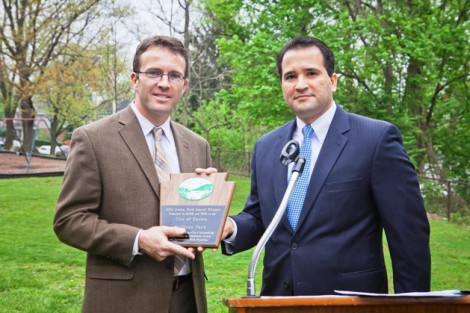 DCNR Deputy Secretary Nathan Flood presents Dave Hopkins, Easton Public Works director, with the Green Park award. 
