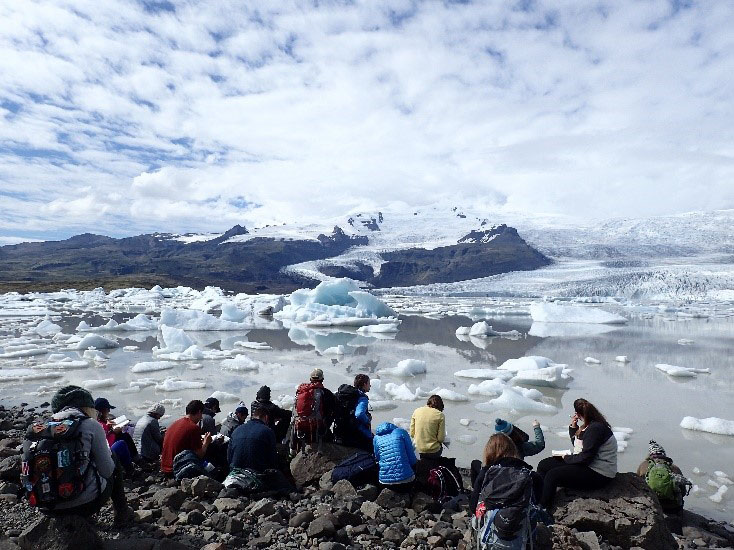 The class at Fjallsárlón Iceberg Lagoon