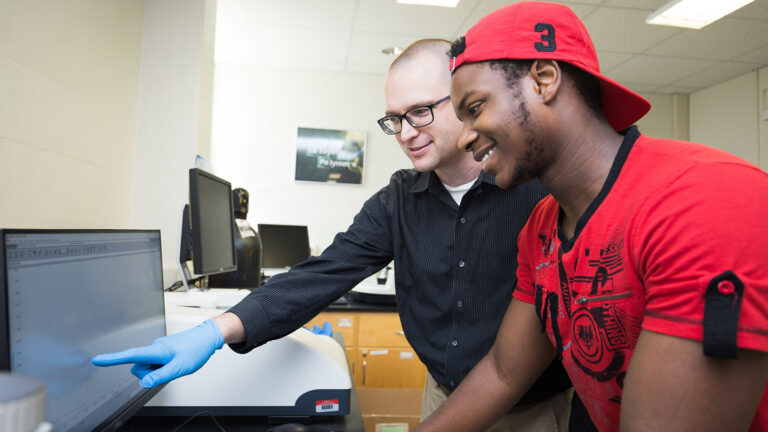 Prof Ryan Van Horn Receives 260 000 NSF Grant News Lafayette College