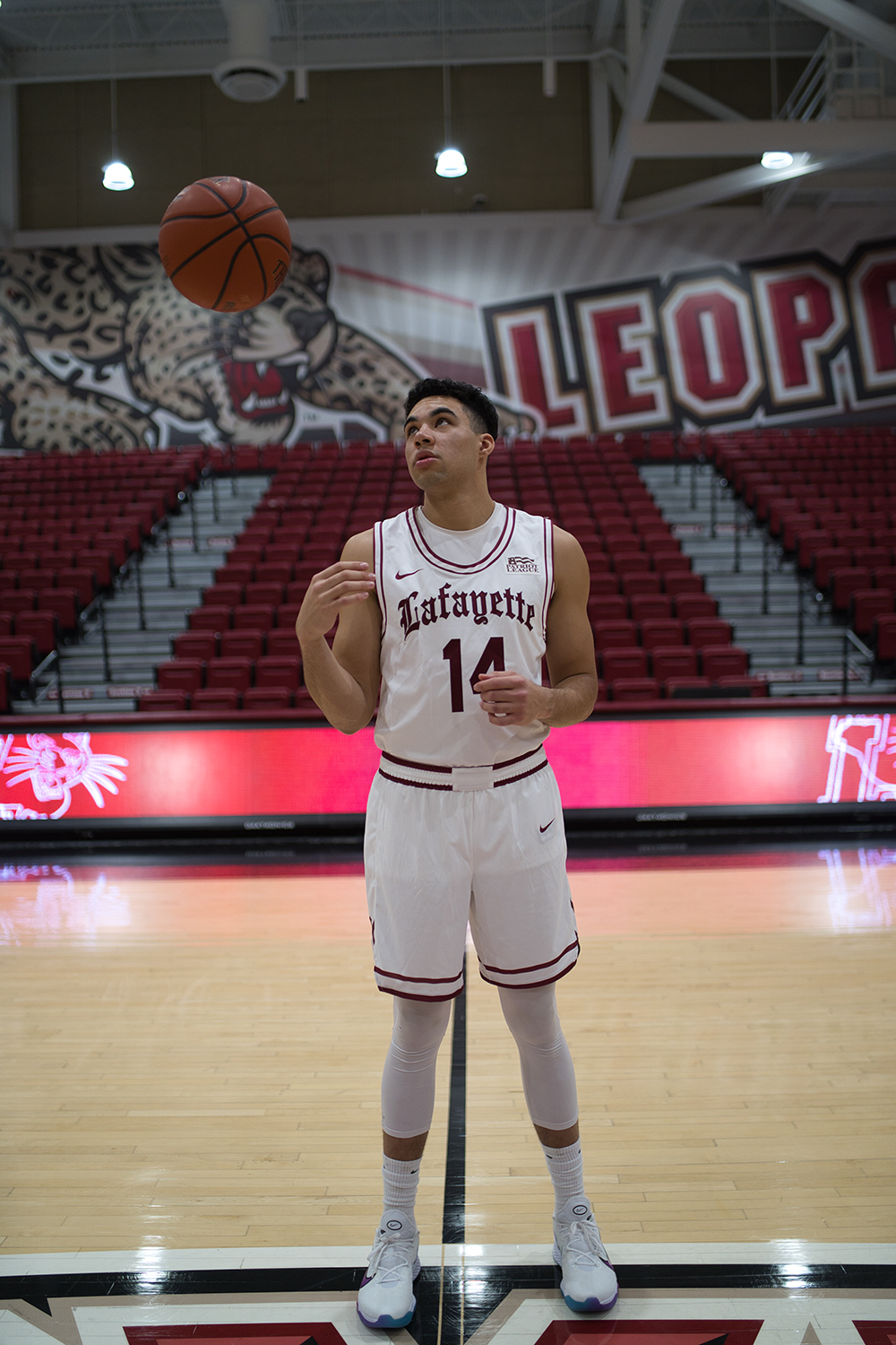Men's Basketball Throwback Uniforms Are a Slam Dunk · News · Lafayette  College