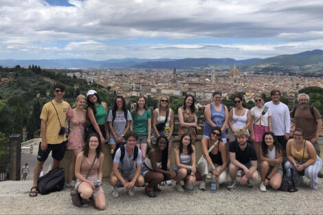 Prof. Ben Cohen and Tamara Carley's Summer 2022 Study Abroad students pose in a group photo in Italy