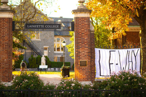 A banner reads 