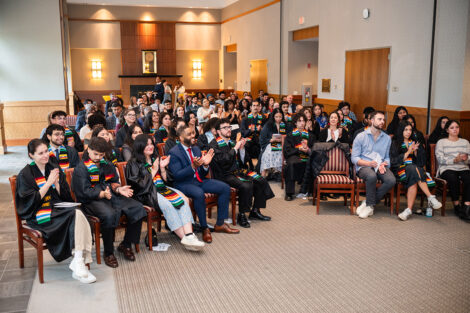 The crowd at the Unidos en Celebración