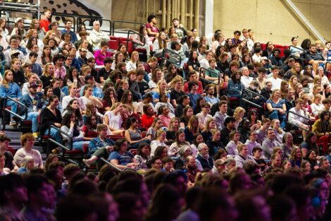 Crowd at Bill Nye's talk